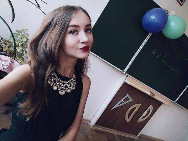17 обаятельных и привлекательных учительниц, от которых не оторвать глаз