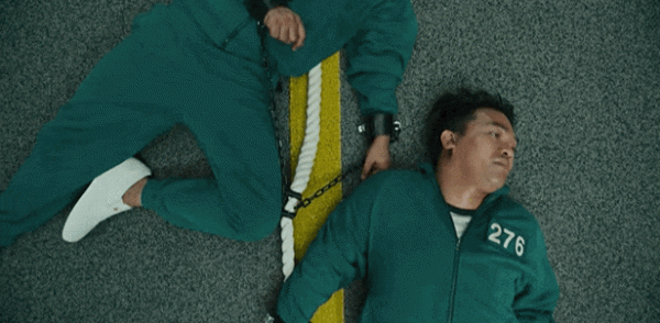 18 подсказок в сериале «Игра в кальмара», намекающих на непосредственном участии  Иль-нама в организации игры