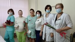 С праздником, мамочки! - ГКБ Кончаловского