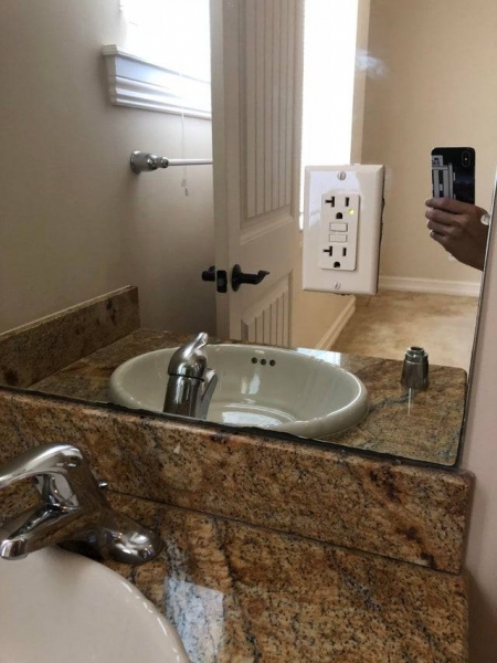 12 нелепых дизайнов туалетов, в которых находиться не очень комфортно