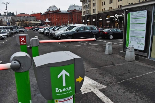 На выезде из Зеленограда создадут большую парковку