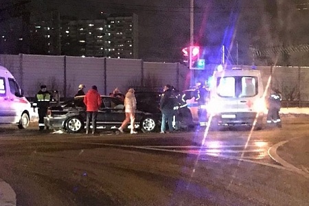 Две девушки пострадали в аварии в «новом городе»