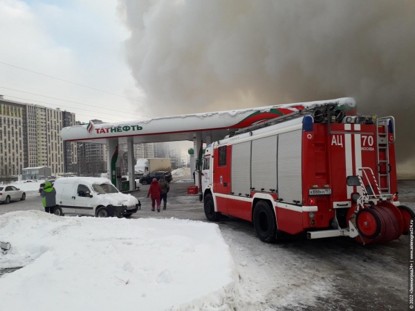 Ресторан «Раздолье» сгорел на въезде в Зеленоград