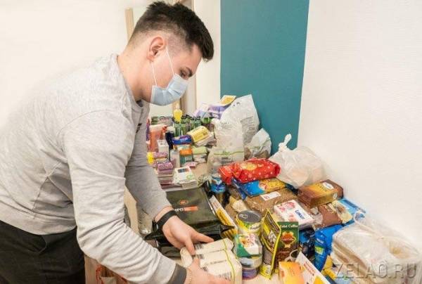 Москвичи передали более 23 тыс товаров и свыше двух тонн продуктов для беженцев