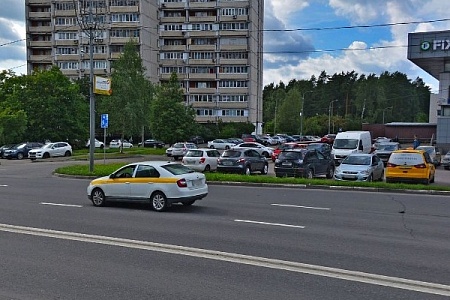 Ребенок получил ожоги при падении в горячий гудрон