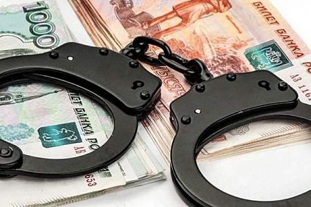 Женщину подозревают в крупном мошенничестве с земельными участками