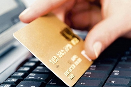 Зеленоградка стала жертвой мошенника при продаже туфель