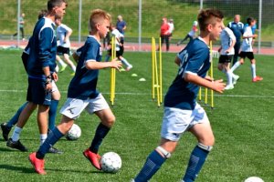 Футбольное поле с инфраструктурой в 9-м мкрн введут в эксплуатацию в этом году