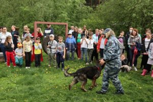 В Центре кинологической службы Зеленограда отпраздновали День защиты детей