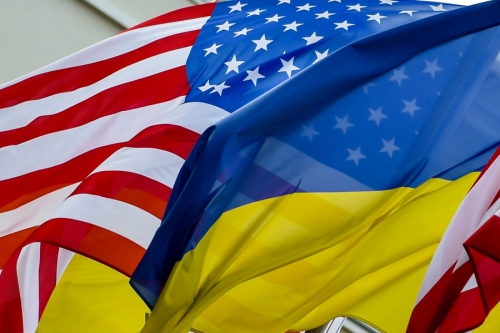 Стало известно число принятых в США украинцев 