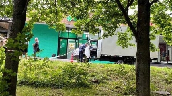 В пятом микрорайоне грузовик насмерть сбил пожилую женщину