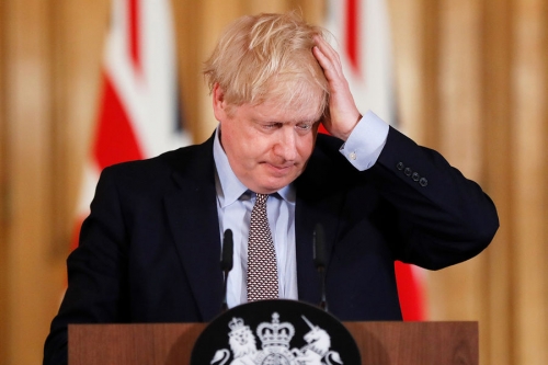 Джонсон заявил о нежелании уходить с поста лидеров консерваторов 