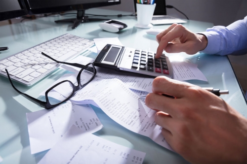 Минфин разъяснил свою инициативу о сборе НДФЛ с работающих удаленно из-за рубежа россиян 