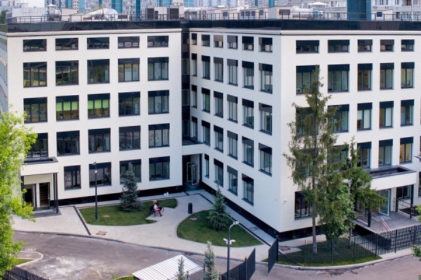 Собянин: Практически каждую неделю завершается реконструкция одной-двух поликлиник