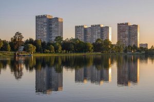 В Школьное озеро долили три миллиона литров воды