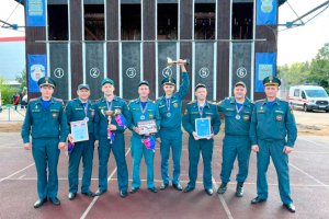 Зеленоградские пожарные заняли 1-е место в соревнованиях по боевому развертыванию