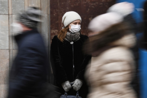 Иммунолог Крючков: каждое повторное заболевание COVID-19 протекает тяжелее 