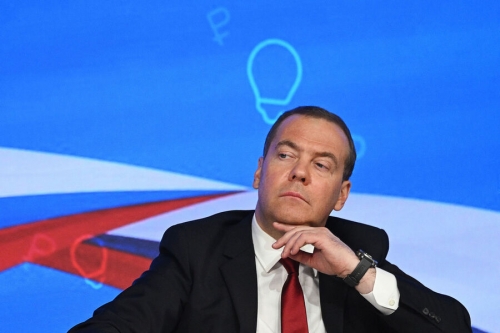 Медведев: отказ Украины от участия в НАТО уже недостаточное условие для достижения мира 