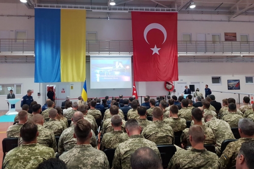 В Минобороны Турции заявили, что Анкара продолжит поддерживать Киев 