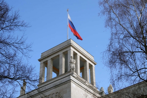 Посольство России направило ноту протеста в МИД ФРГ из-за осквернения советского мемориала 