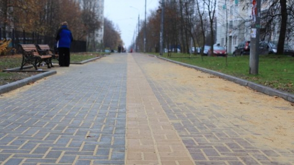 Пешеходную зону в четвертом микрорайоне благоустроят