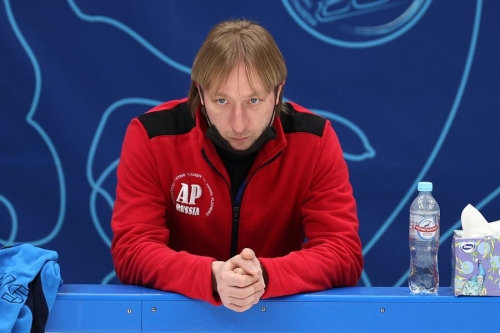 Экс-фигурист Плющенко назвал «грязь» отличительной особенностью медиафутбола 