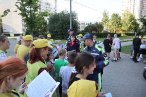Сотрудники зеленоградского отдела ГИБДД провели мероприятие «Безопасный двор»