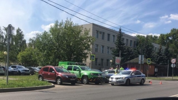 Пожилого самокатчика сбила машина на улице Гоголя