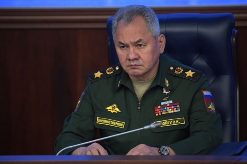 Шойгу назвал абсурдными заявления о возможном применении химоружия на Украине 
