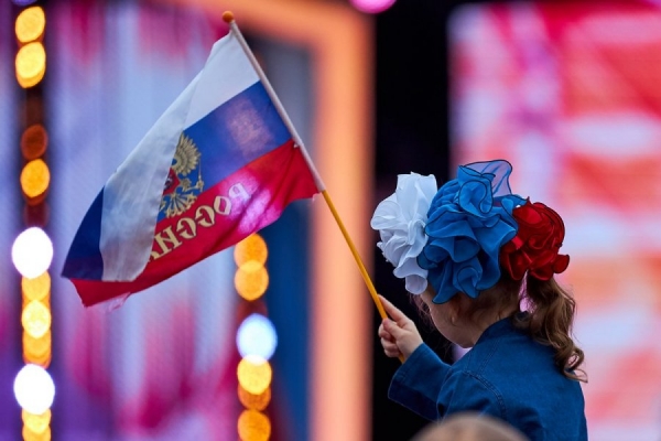 ​​​​​​​День флага России завершится большим концертом на Поклонной горе