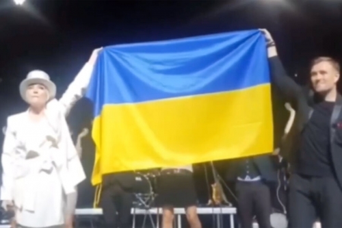 Вайкуле выступила на русском языке после скандала с флагом Украины 