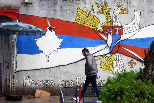 Главы ФРГ и Франции призвали президента Сербии к тяжелым решениям ради прогресса в Косово 