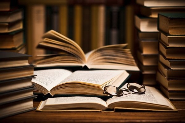 В "Творческом лицее" появилась зона для книгообмена