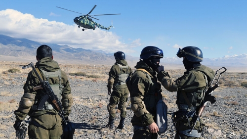 Киргизия и Таджикистан договорились о прекращении огня на границе 