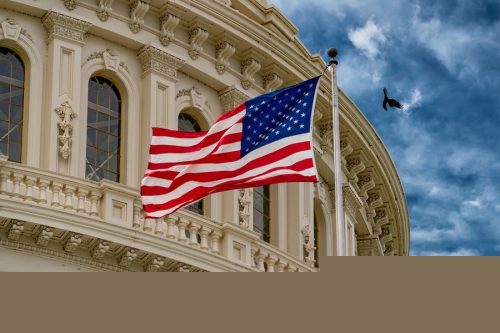 Bloomberg: Россия, КНР и Иран медленно объединяются против США 