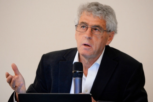 RT: в Москве снова задержали Гозмана RT: в Москве снова задержали Гозмана