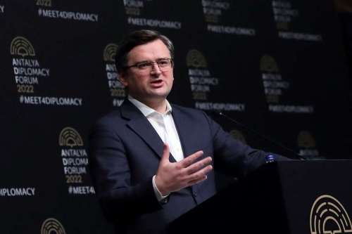Кулеба призвал в два раза усилить поддержку Украины в ответ на действия России 