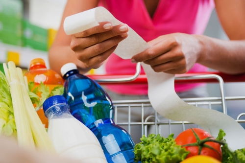 СМИ: цены на продукты питания на Украине с начала 2022 года выросли в среднем на 25% 