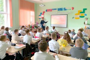 Сотрудники МЧС провели открытые уроки в зеленоградских школах