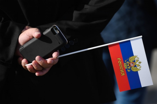 Россияне увеличили долю покупок отечественных сотовых телефонов до 26% за лето 