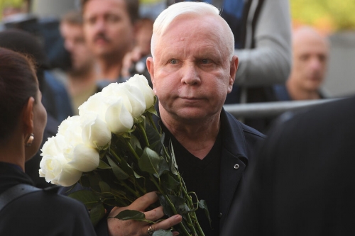 Киркоров признался, что за два года ни разу не навестил больного Моисеева 