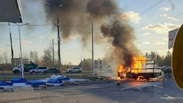 На заправке возле 16 и 17 микрорайонов взорвалась «ГАЗель»