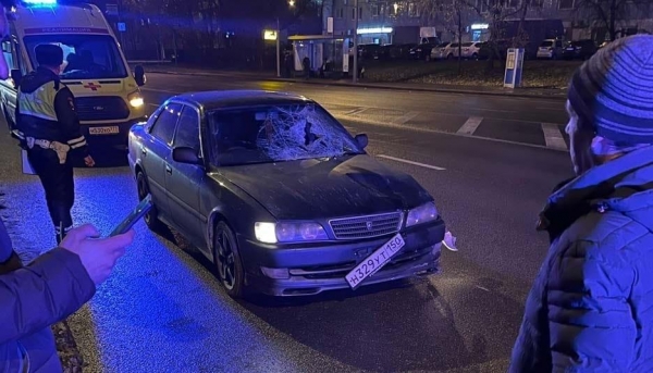 Пьяного пешехода сбил автомобиль на Панфиловском проспекте