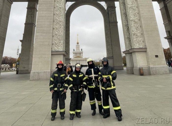 Зеленоградские огнеборцы приняли участие в флэшмобе на ВДНХ