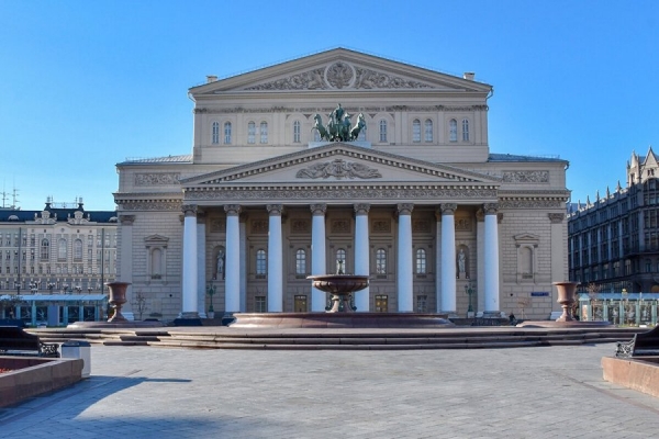 Собянин поздравил ветеранов с 81-й годовщиной парада 1941 года на Красной площади