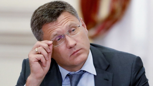Новак провел совещание о поддержке нефтяной отрасли в условиях давления западных cтран 