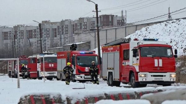 Пожарные отработали катастрофу у станции Крюково