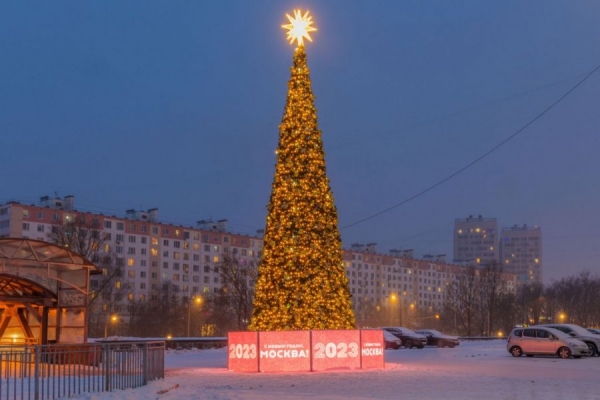 Зеленоград украсился к Новому году (фотогалерея)