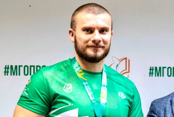 Учитель физкультуры из Зеленограда победил на чемпионате «Жить. Учить. Бежать»
