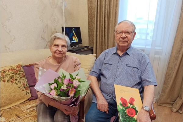 70-летний юбилей семейной жизни отметили супруги Глазуновы Муза Александровна и Михаил Павлович